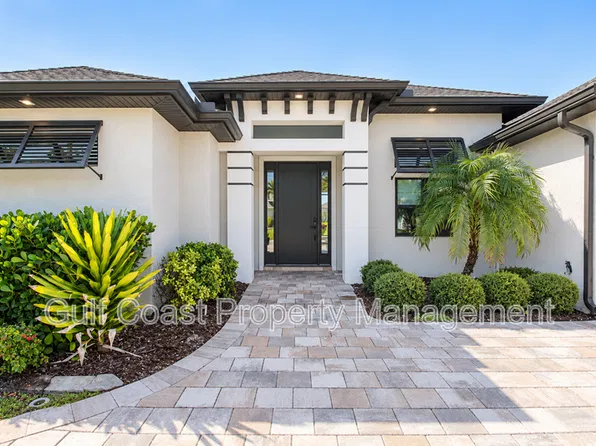 5 Sportsman Pl, Rotonda West, FL 33947