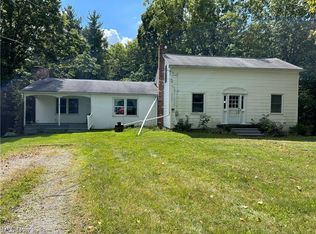 11178 Simcox Rd, Homerville, OH 44235