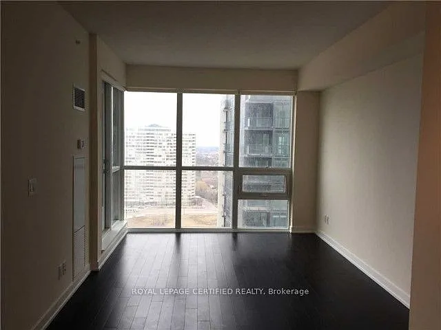 510 Curran Pl #1701 — Photo 13