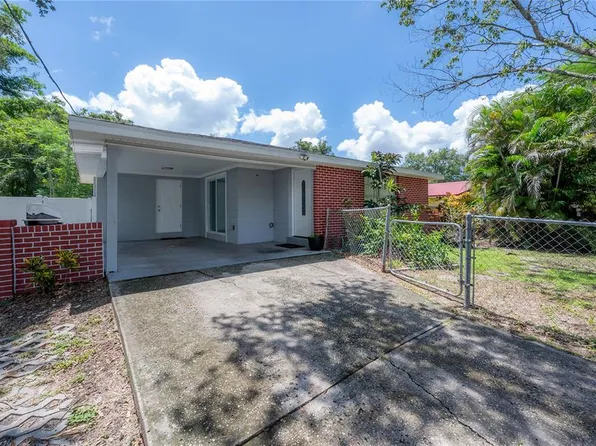 3222 W Victoria Ave, Tampa, FL 33611