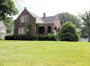 1607 N Vermilion St, Danville, IL 61832