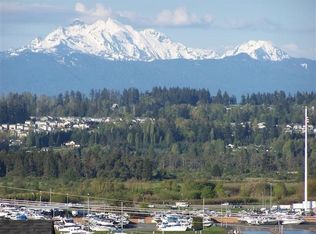 531 Pilchuck Path, Everett, WA 98201