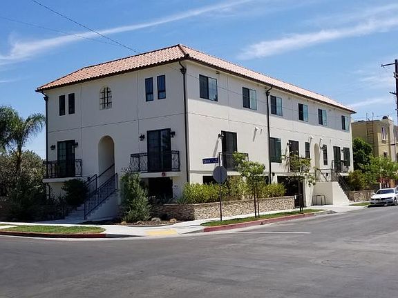 2nd image of 5302 Cleon Ave #106