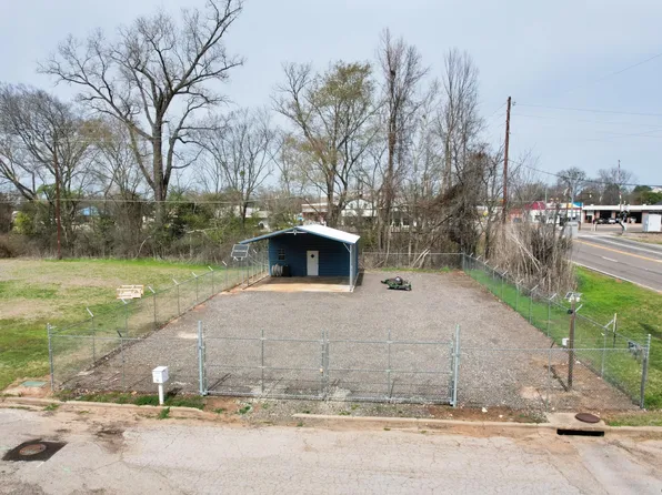 110 Moore St, Hawkins, TX 75765