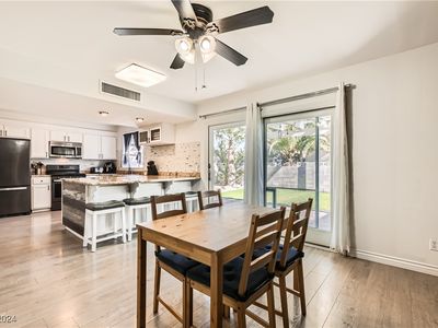 2433 Olivewood St, Las Vegas, NV, 89108