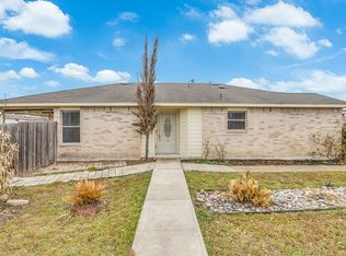 1500 Tea Leaf Dr, Pflugerville, TX 78660