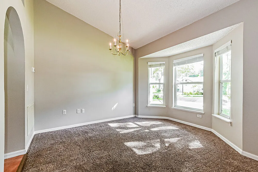 3 bed, 2.0 bath, 1536 sqft, $2,085 — Photo 4
