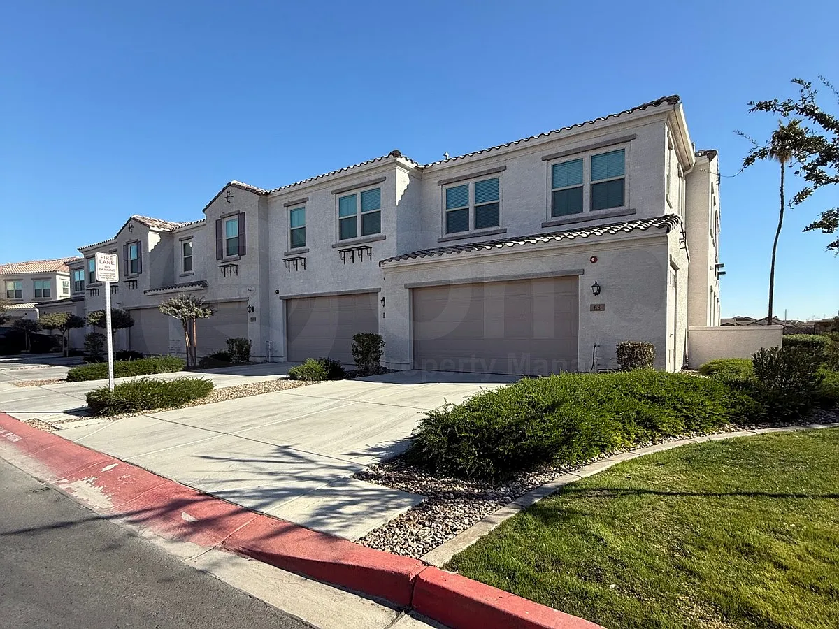 4 bed, 3.0 bath, 1775 sqft, $3,095 — Photo 3
