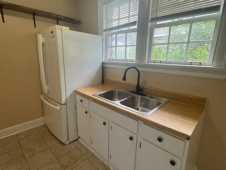 1714 Allison Pl — Photo 11