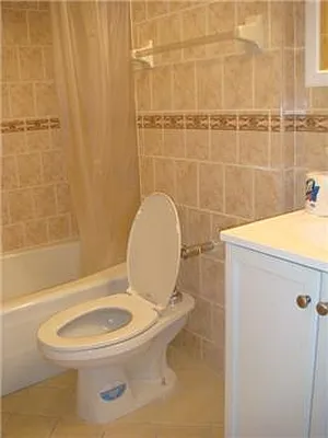 Rented by Luxury Property Group | media 38