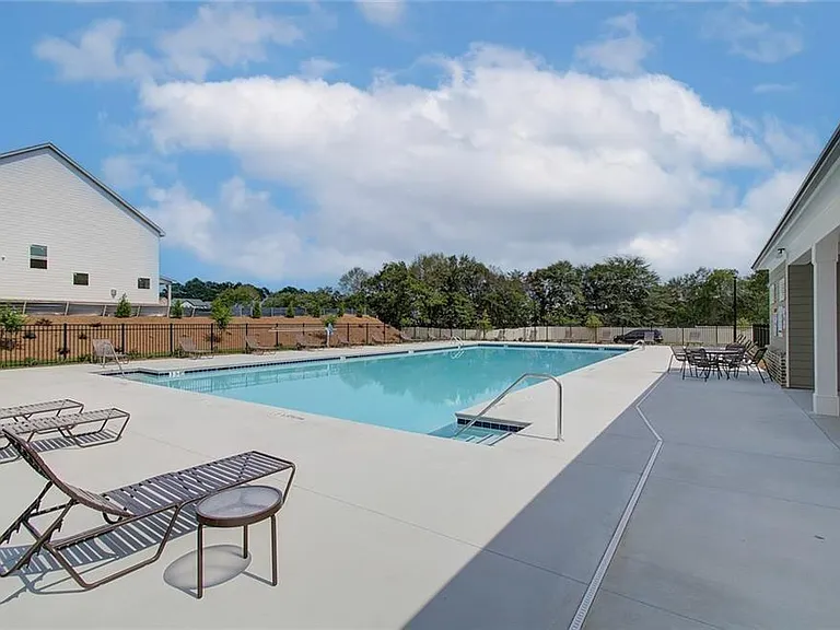 325 Sterling Creek Way — Photo 31