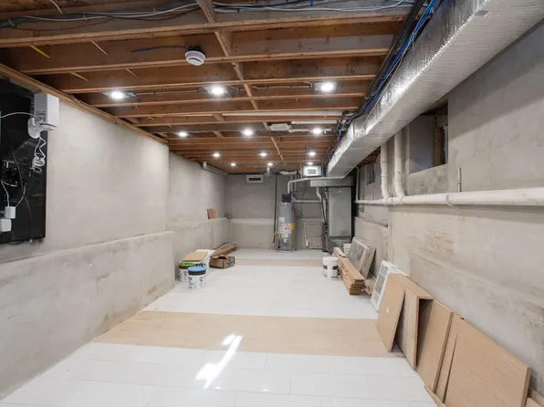 274 7th Street image 30 of 40