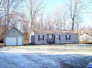 7839 N Meadow Ln, Walkerton, IN 46574