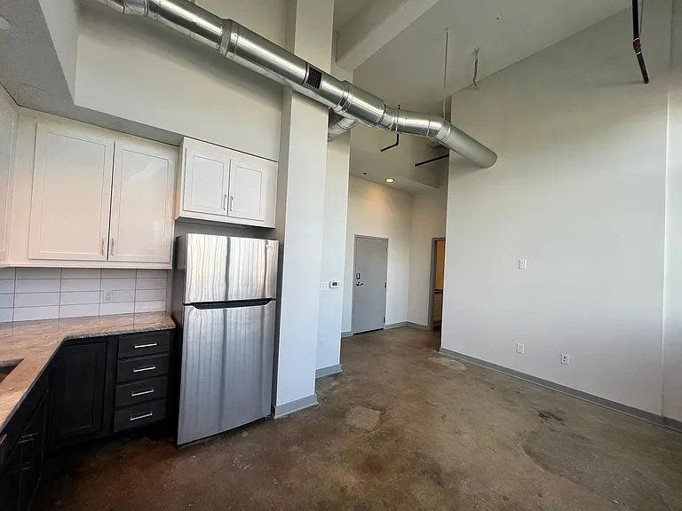 The Railyard Flats — Photo 19