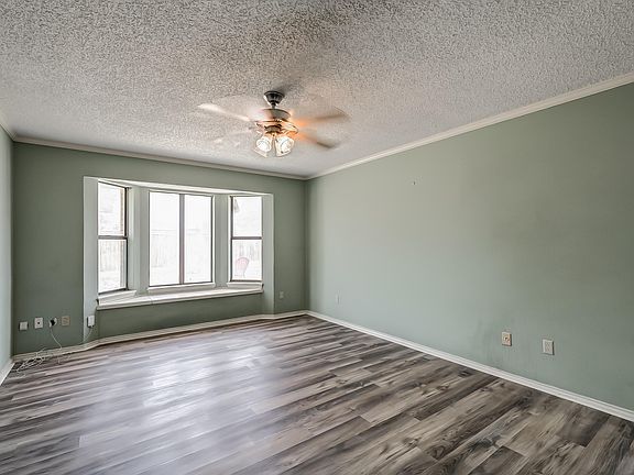 4th image of 6829 Hyden Ave