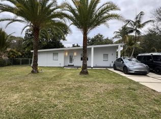 6425 SW 82nd St, Miami, FL 33143