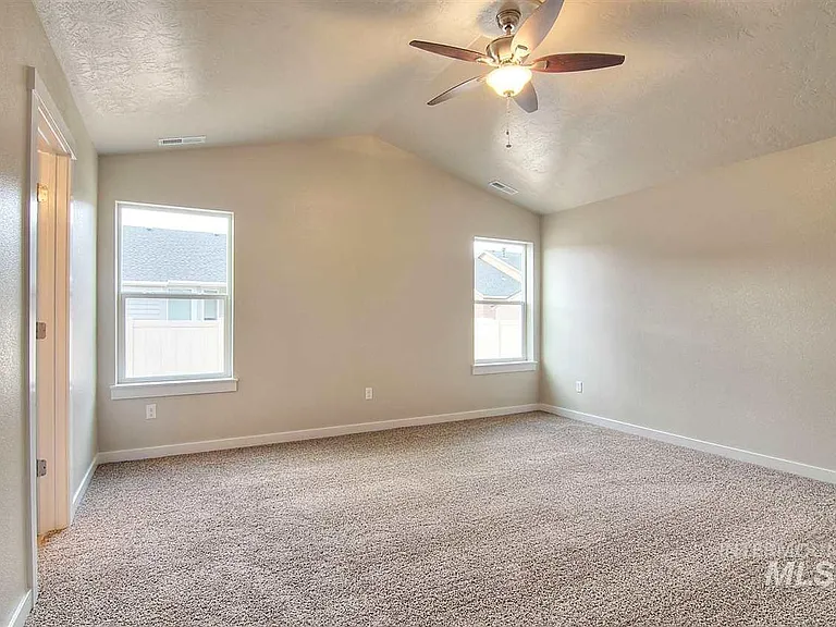 831 N Cottage Cove Way — Photo 10