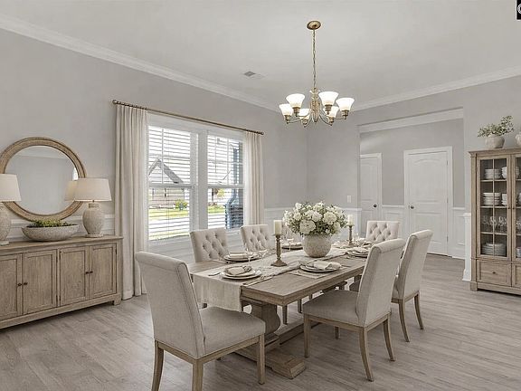 4th image of 533 Mitscher Way