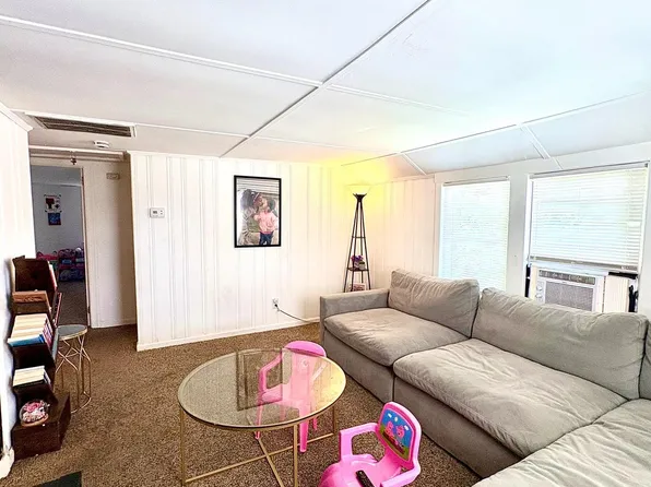 167 Blackwood Rd #B, Clementon, NJ 08021