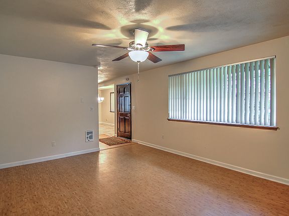 5th image of 1309 151st Street Ct S