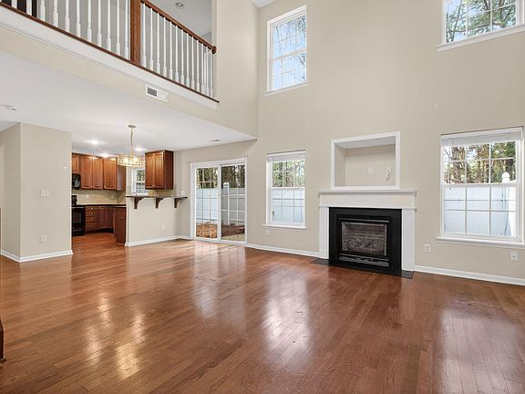 3rd image of 1341 Legacy Greene Ave