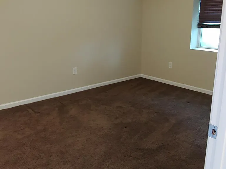 273 Teaberry Rd #B — Photo 5
