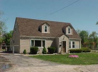 3048 Lee St, Melrose Park, IL 60164