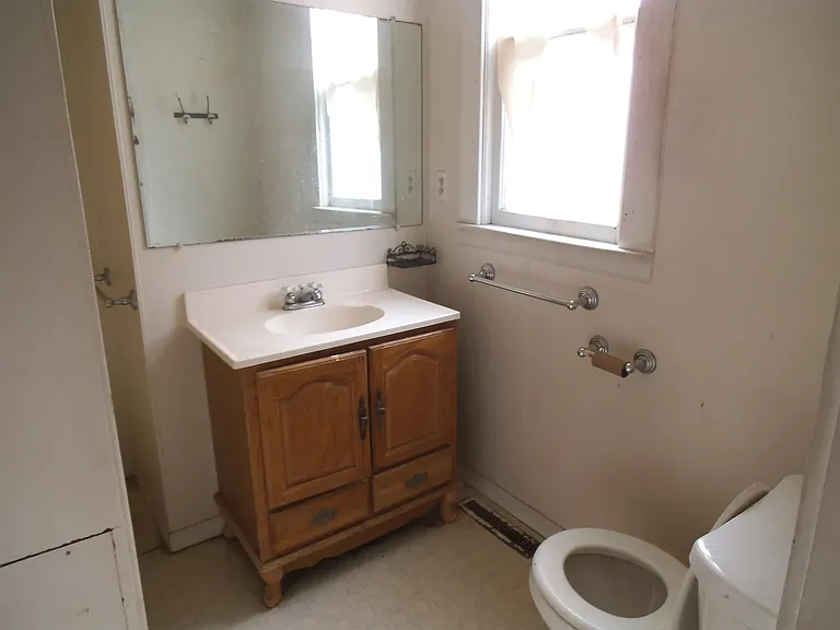 120 S Carolina St — Photo 28