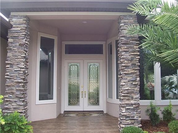 3rd image of 995 Stone Lake Dr