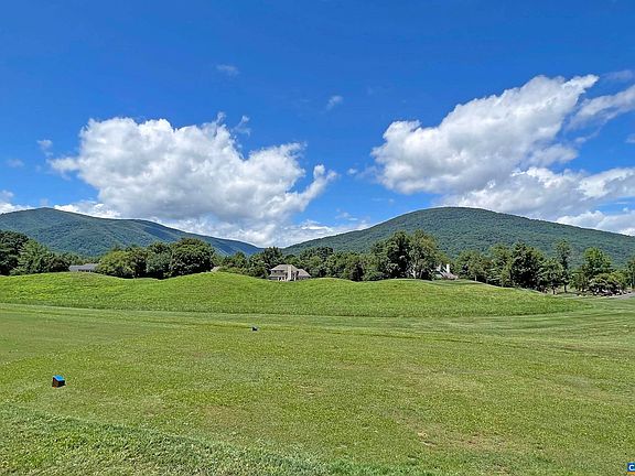 3rd image of 99 Blue Chickory Ln
