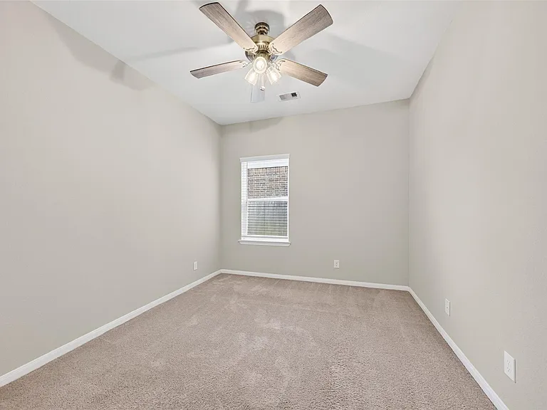 2429 Abbot Brook Dr — Photo 30