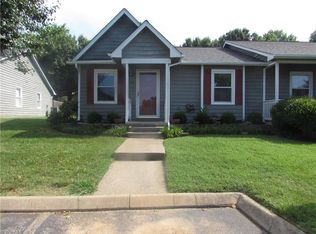 3142 Windchase Ct, High Point, NC 27265