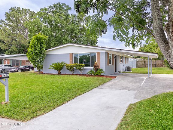 3rd image of 7642 VALE Drive