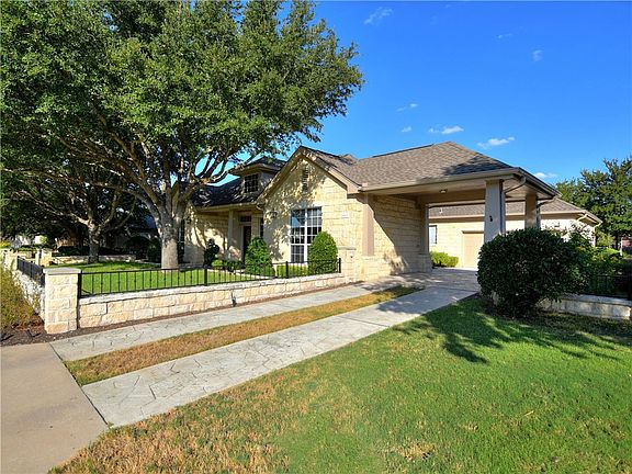 2nd image of 10613 River Plantation Dr