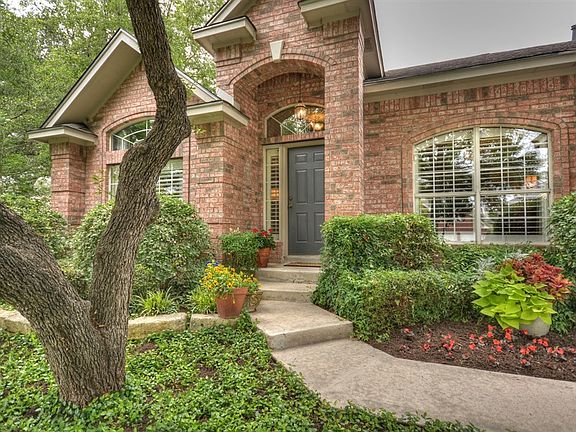 4th image of 8401 Cahill Dr