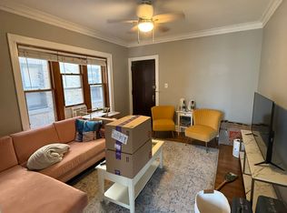 715 W Belden Ave APT 2, Chicago, IL 60614