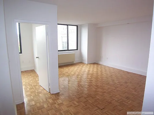 Rented by E Property Group | media 25