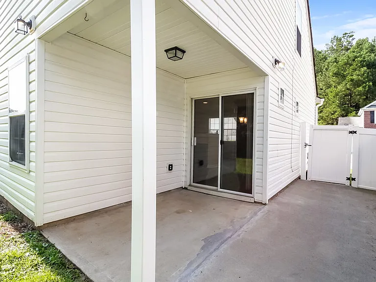 143 Oak Grove Pl — Photo 15
