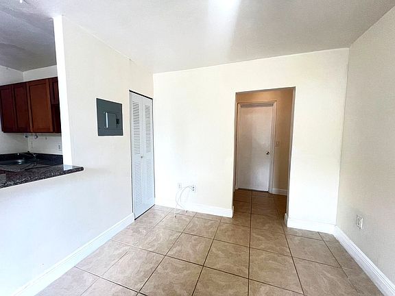 5th image of 1533 NW 2nd Ave APT 9