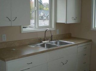 824 28th Ave S #A, Seattle, WA 98144