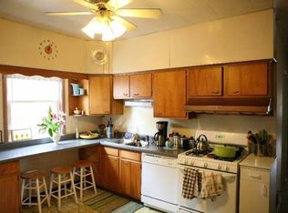 3636 N Leavitt St, Chicago, IL 60618