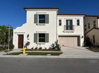 118 Oakstone, Irvine, CA 92618