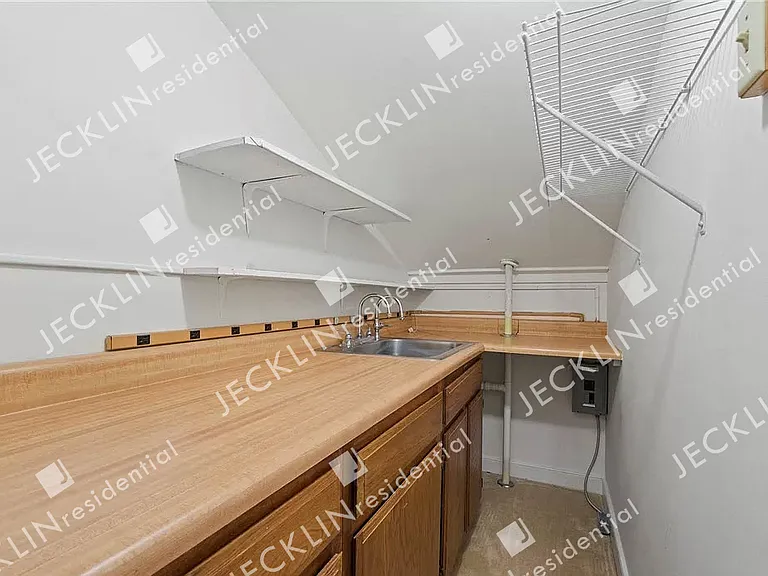 8406 Freestone Ave — Photo 30