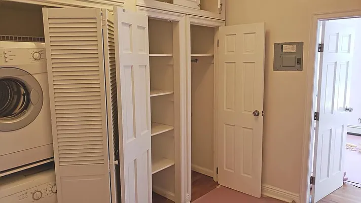 Rented by R New York | media 61