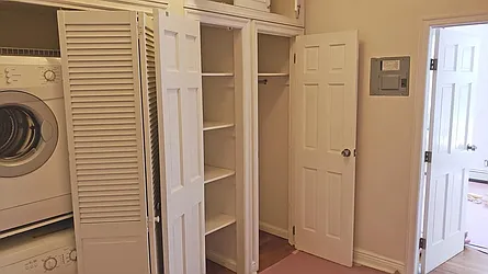 Rented by R New York