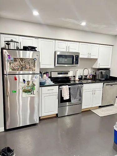 10 Roberts St Photo 1