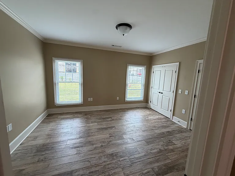 6 Charlton St NW #9 — Photo 4