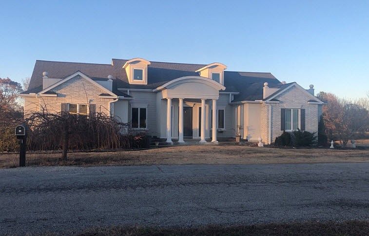 1st image of 73 Firethorne Ln