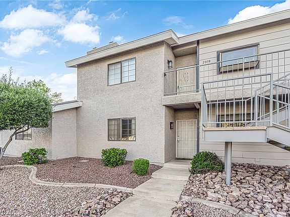 4th image of 2832 Bluebonnet Dr #2