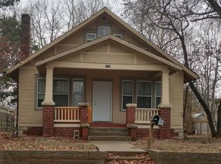 1205 Pierre St #B, Manhattan, KS 66502